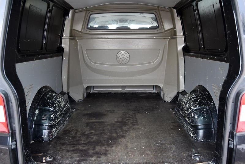 Volkswagen Transporter 2.0 TDi 6st LONG, KLIMA, PDC - fotka 32 z 34