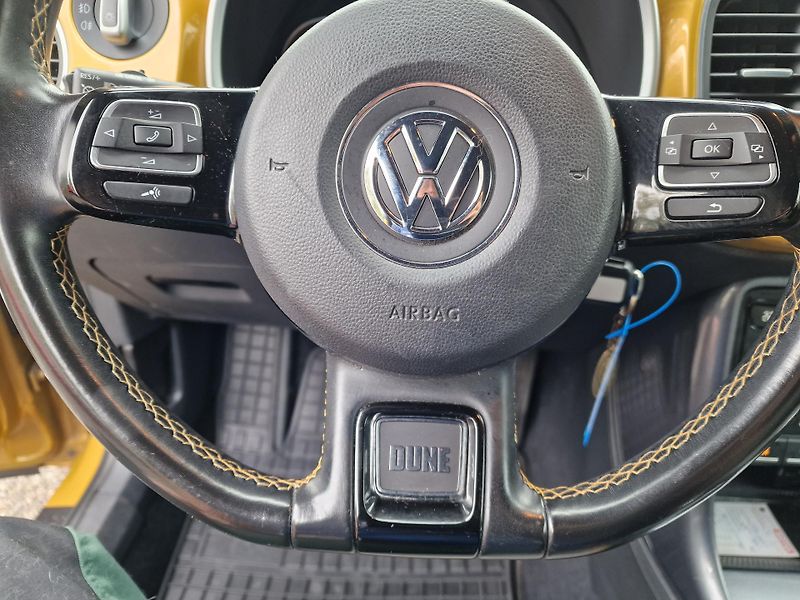 Volkswagen Beetle 2,0TDI 110PS DUNE - fotka 14 z 22