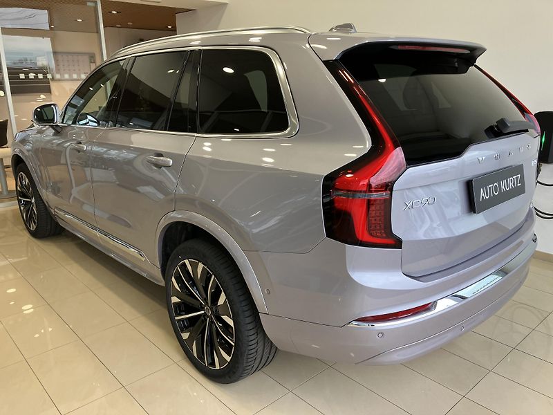 Volvo XC90 B5 AWD Ultra Bright AT8, ČR - fotka 6 z 49