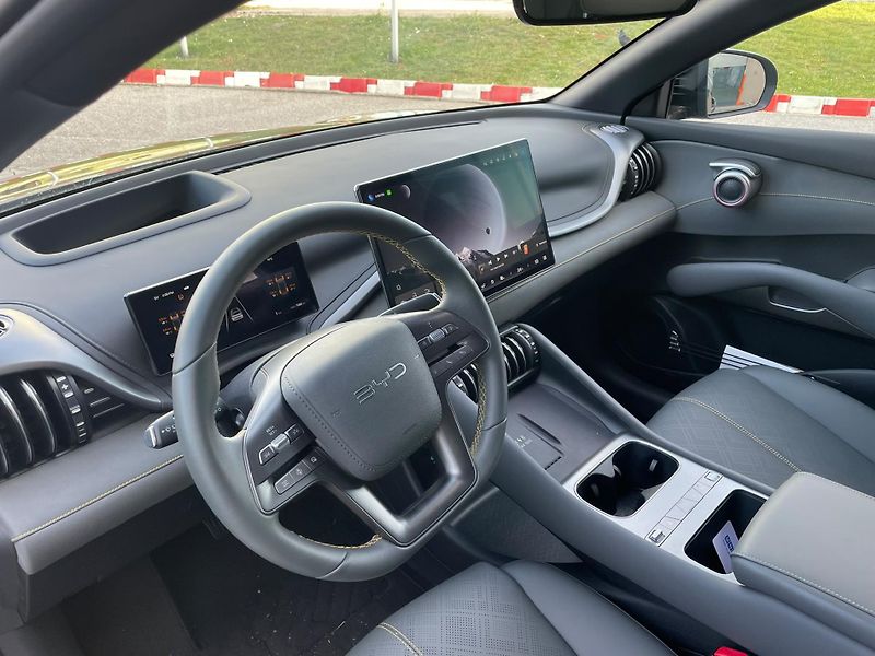 BYD ATTO 3 EVO (2026) Exellence  - fotka 7 z 9