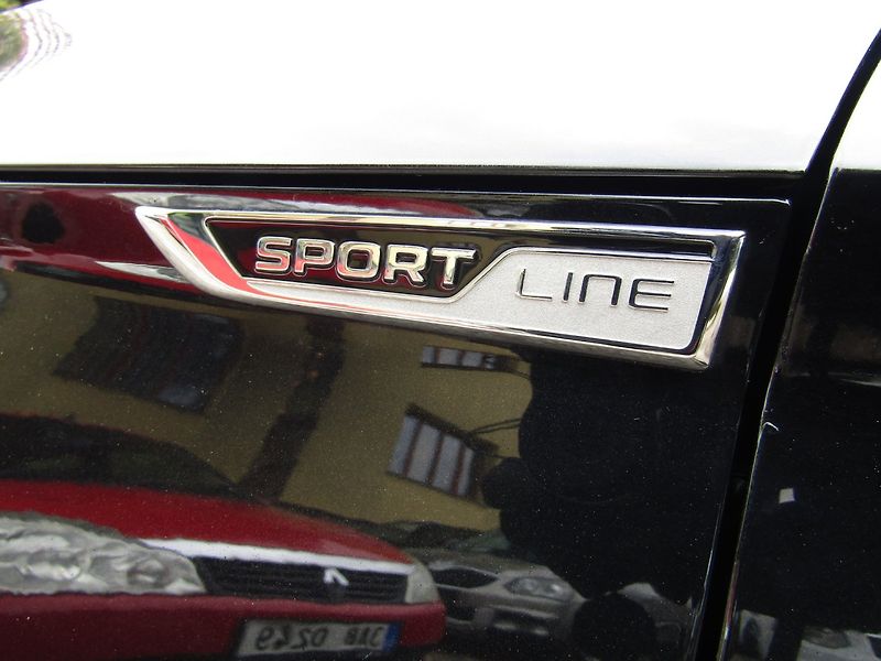 Škoda Superb (2015) 2.0 TDI 140kW DSG SPORT LINE - fotka 18 z 46