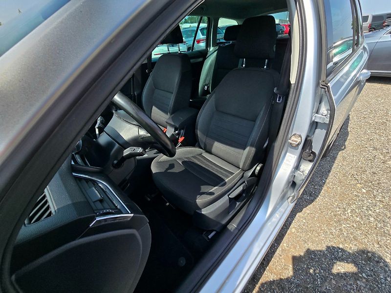 Škoda Octavia (2017) 2.0 TDi 110KW DSG Ambiente - fotka 9 z 21