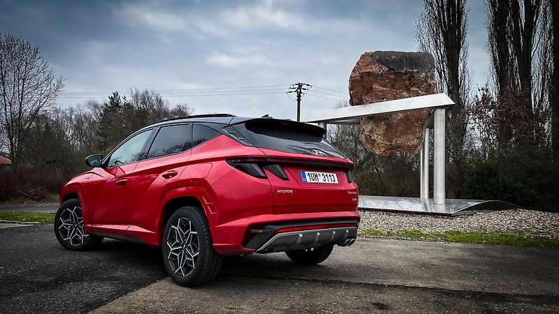 Hyundai Tucson (2022) HEV, 169Kw, 4x4, PREMIUM, TOP! - fotka 3 z 39