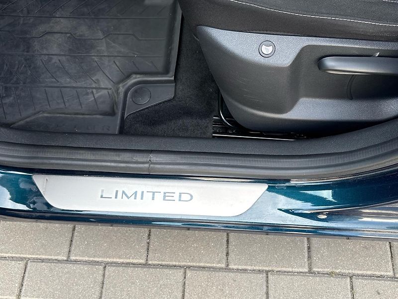 Renault Captur (2019) LIMITED MAN6, ČR - fotka 31 z 46