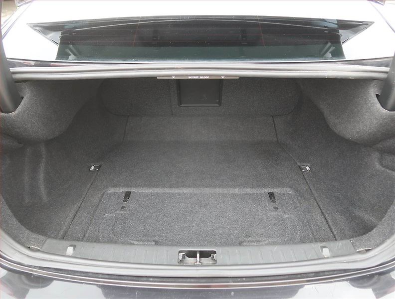 Volvo S60 (2011) D3, Automat, Navi, Tempomat - fotka 14 z 19