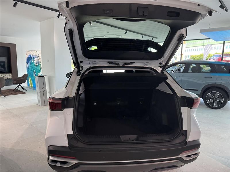 Omoda 5 (2026) 1,6 TGDi PREMIUM FACELIFT - fotka 5 z 16