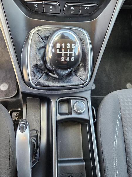 Ford Grand C-MAX (2015) 7 MÍST,HEZKÝ STAV,  SPLÁTKY  - fotka 19 z 27