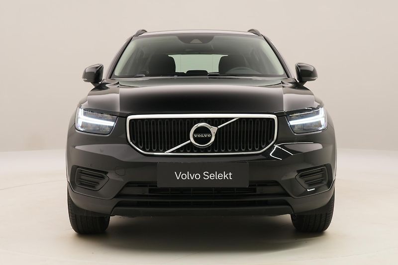 Volvo XC40 T2 KINETIC CZ - fotka 16 z 41
