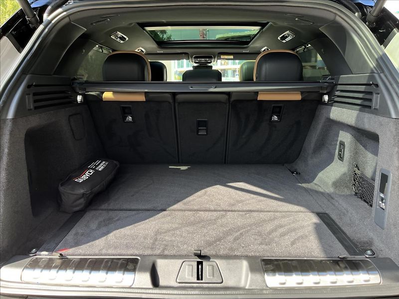 Land Rover Range Rover Sport (2026) 3,0 D300 DYNAMIC SE - fotka 6 z 32