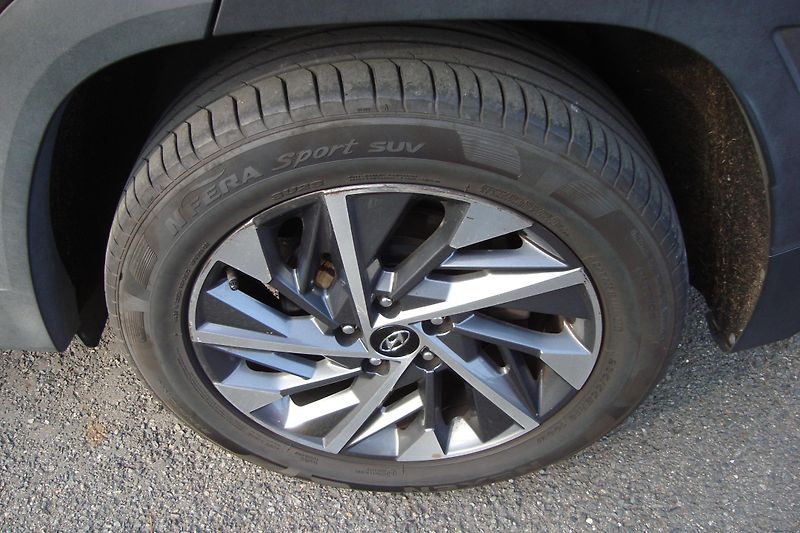 Hyundai Tucson (2021) 1.6 CRDi,48V,MHEV,ČR,S.kn1.Maj - fotka 25 z 91