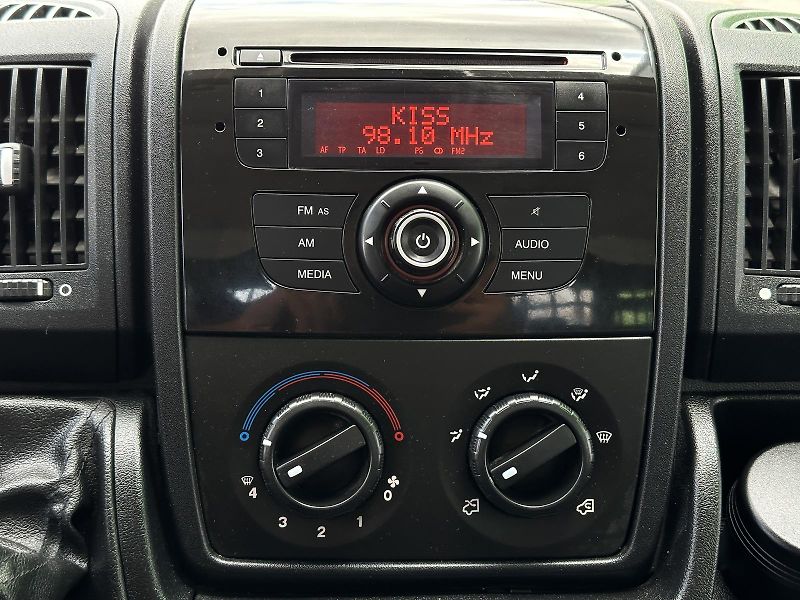 Citroën Jumper 2.2HDi / 96kW SKLÁPĚČ TAŽNÉ 2. - fotka 31 z 38