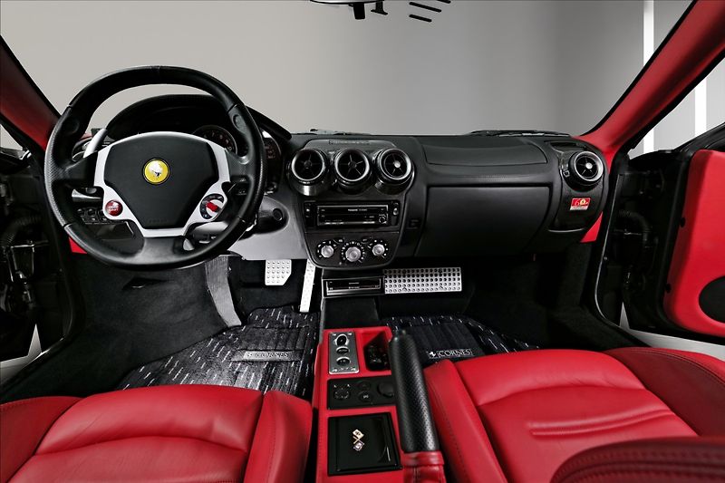 Ferrari F430 4,3 F1 V8 - fotka 12 z 18