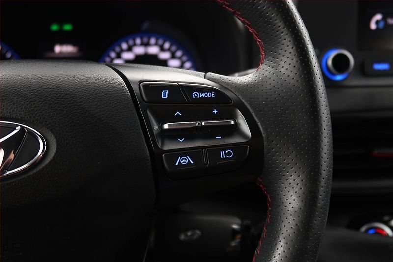 Hyundai Kona (2022) N-Line 1.0 T-GDI, Serv.kniha - fotka 18 z 18