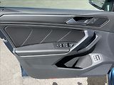 Volkswagen Tiguan 1,4 TSI PHEV DSG R-Line TAŽNÉ - náhled 15