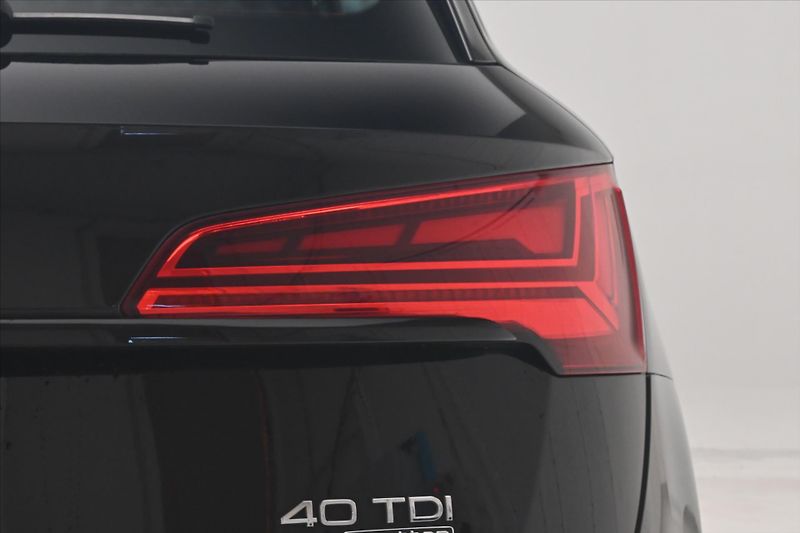 Audi Q5 2,0 TDI 150kW 4x4 S-Tronic Zár - fotka 31 z 32