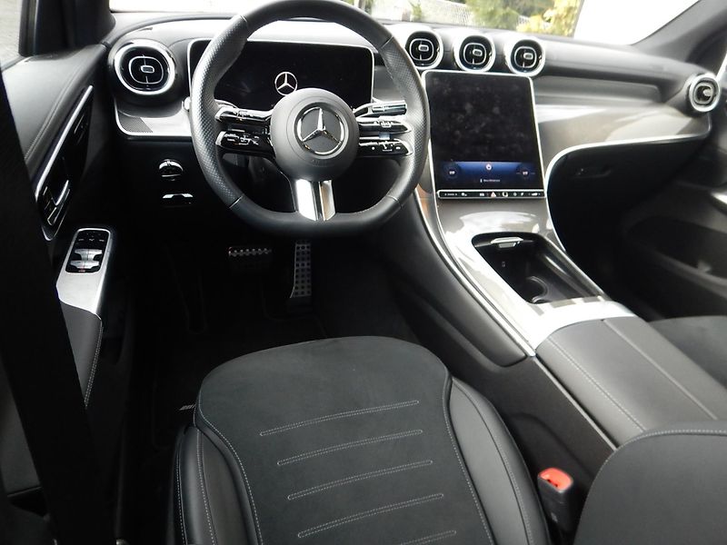 Mercedes-Benz GLC 220 D 4MATIC, ČR - fotka 11 z 25