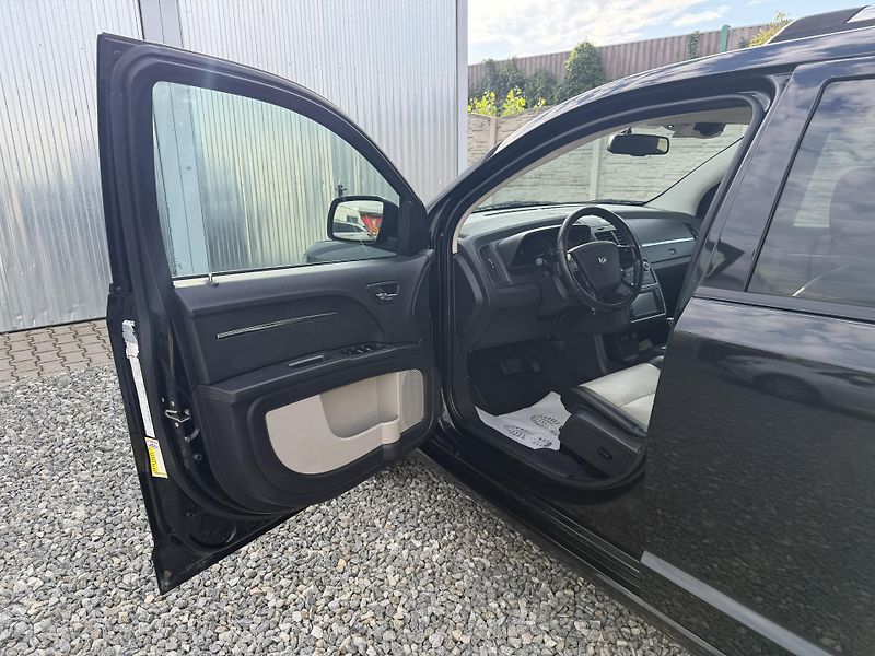 Dodge Journey 2.0CRD KLIMA NAVI KŮŽE AUTOMAT - fotka 132 z 148