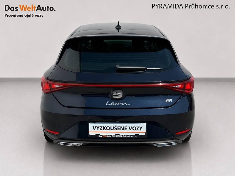 Seat Leon (2022) 1.5 TSI 96 kW FR - fotka 7 z 22