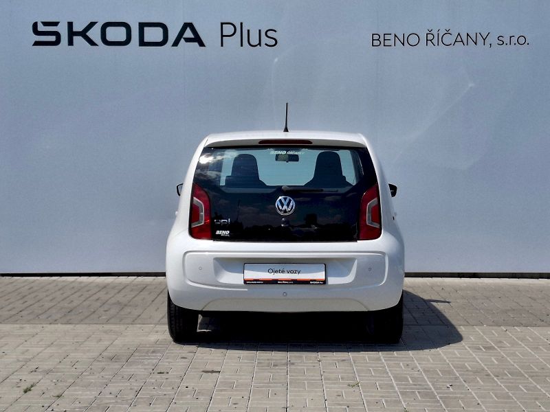 Volkswagen up! (2016) Move 1,0MPi 44kW - fotka 12 z 24
