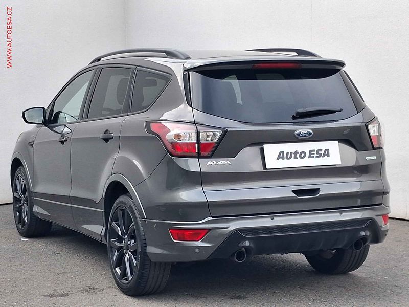Ford Kuga (2017) 1.5 EB, ST-Line, navi, +ALU - fotka 6 z 19