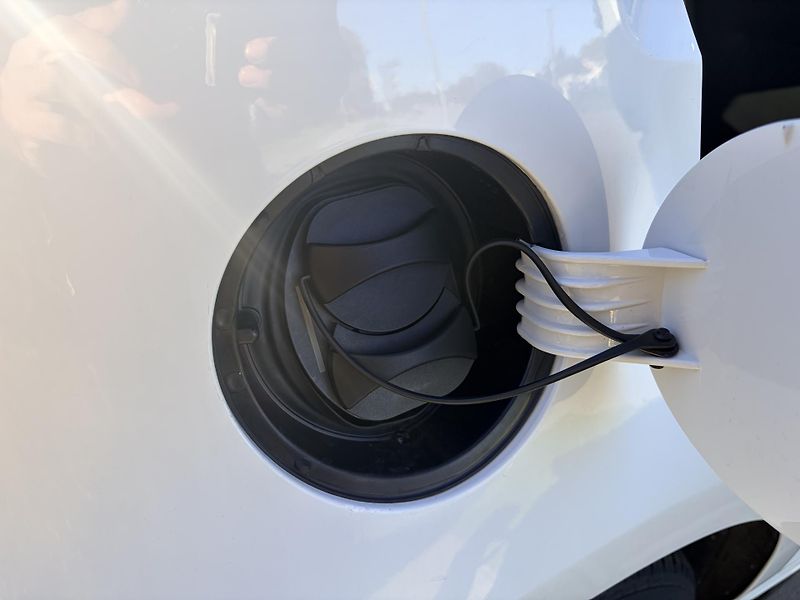 Volkswagen e-up! 64kW KAMERA - fotka 6 z 36