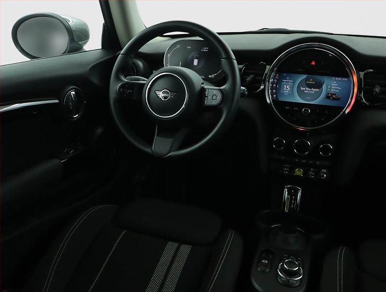 Mini Ostatní (2022) Cooper SE 32 kWh, SoH 96% - fotka 7 z 17