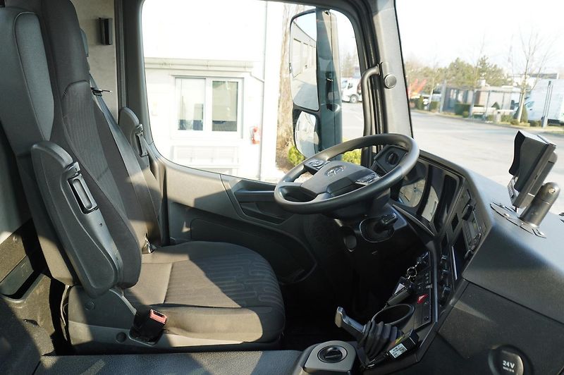 Mercedes-Benz Ostatní (2020) Arocs 2636 6x4 / Fassi F195A.0 - fotka 23 z 25