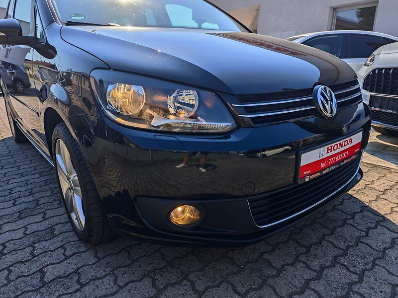 Volkswagen Touran (2013) 2.0 TDi Life 7 Míst Panorama - fotka 37 z 43