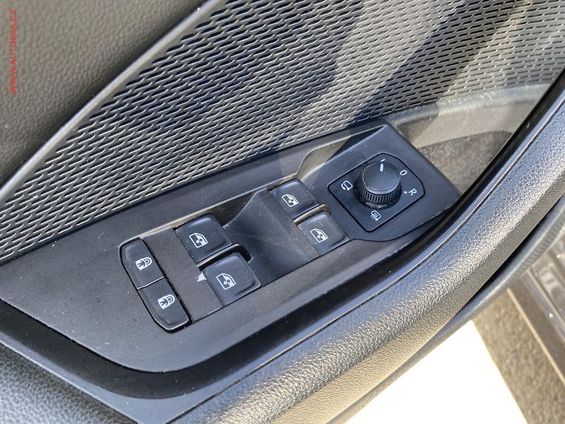 Škoda Octavia (2021) 1.5 TSi, Style, TZ, navi - fotka 13 z 18