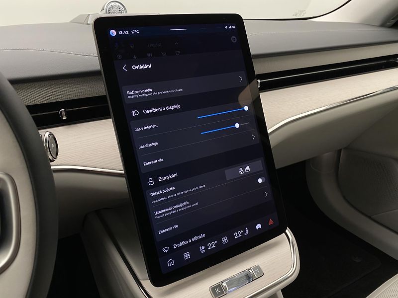 Volvo ES90 (2026) PURE ELECTRIC ULTRA - fotka 52 z 79