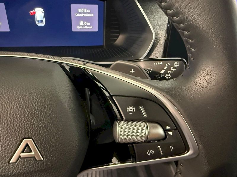 Škoda Octavia (2026) TOP SELECTION 2.0TSI 150KW MAT - fotka 16 z 34