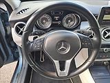 Mercedes-Benz GLA 250 4MATIC AUTOMAT - náhled 12