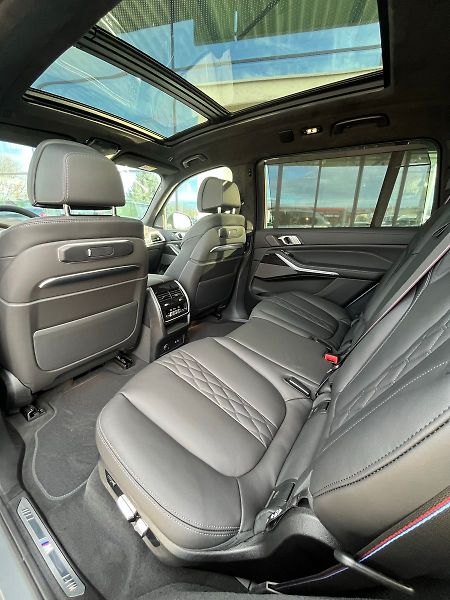 BMW X7 40ix Nezávislé Ventilace Masáž - fotka 16 z 27