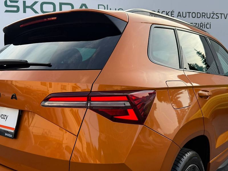 Škoda Karoq SportLine 2,0 TDI 110 kW 6° MP - fotka 35 z 37