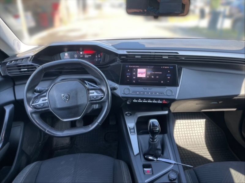 Peugeot 308 1,5 BHDI Active Pack - fotka 9 z 11