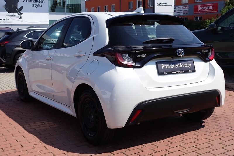 Toyota Yaris 1,5HSD Comfort - fotka 6 z 26