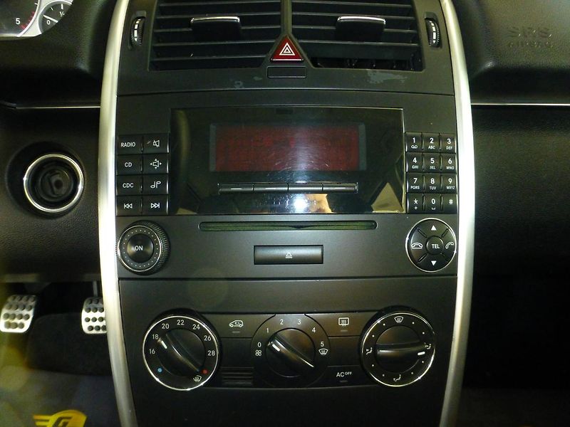 Mercedes-Benz Třídy B (2006) 2,0DCI**KLIMA**ALU KOLA - fotka 25 z 26