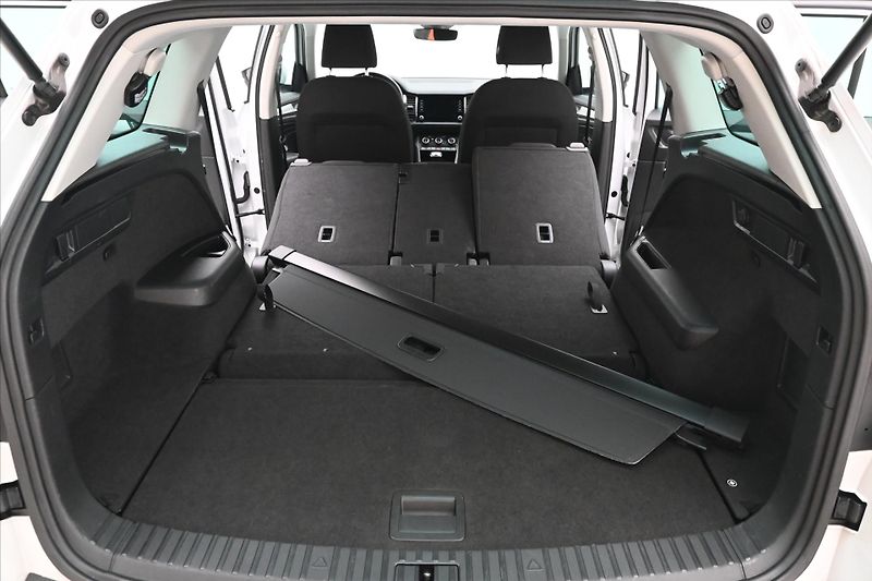 Škoda Kodiaq 2,0 TDI 110kW DSG Ambition 7mí - fotka 12 z 31