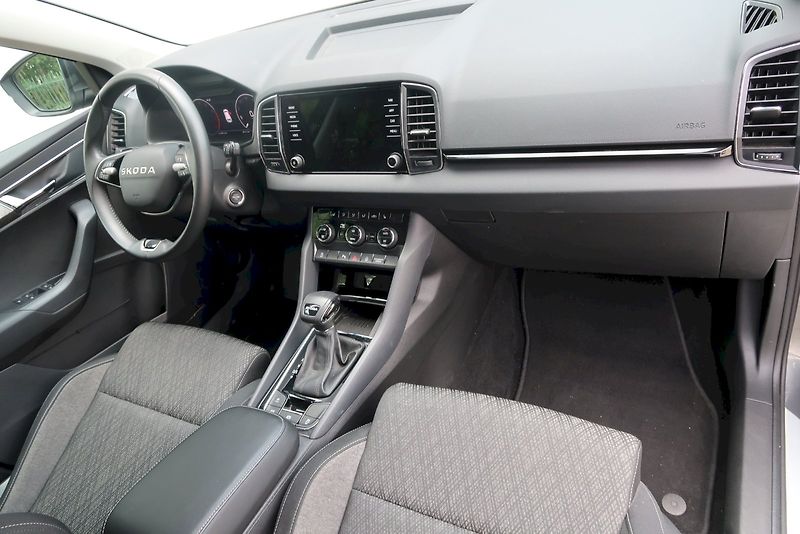 Škoda Karoq (2025) Top Selection 1.5 TSI 110 kW D - fotka 18 z 29