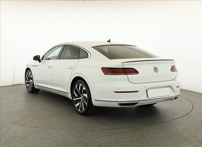 Volkswagen Arteon (2017) R-line 2.0 TDI - fotka 4 z 20