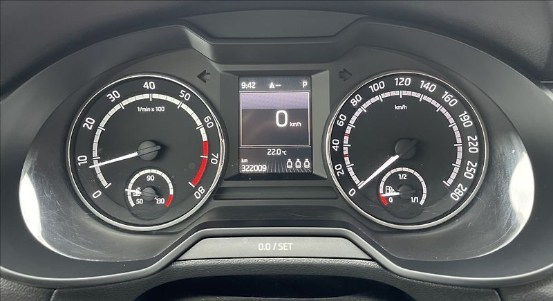 Škoda Octavia 2,0 TSI 162kw Chall . MTM Eiba - fotka 14 z 27