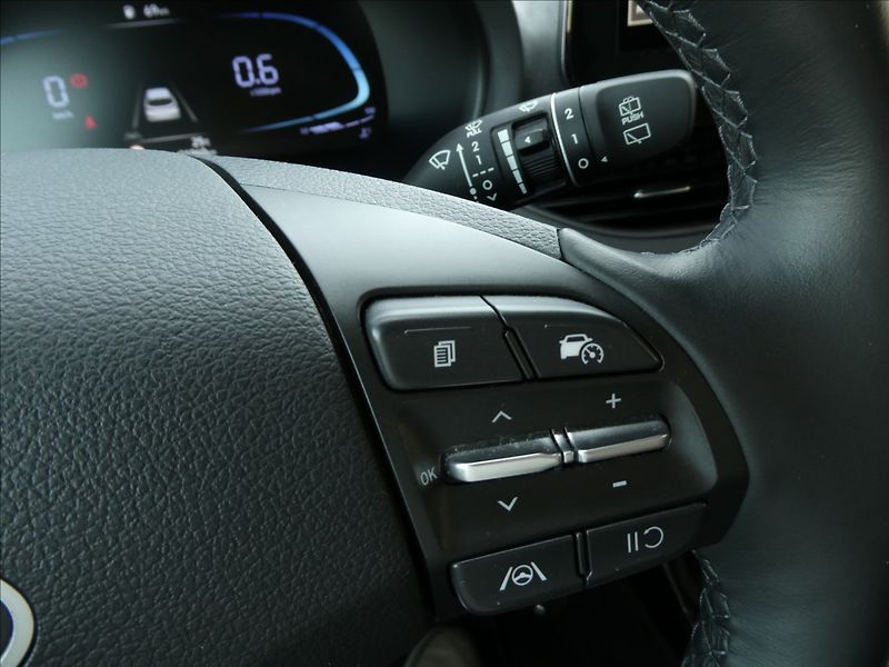 Hyundai i30 1,5 DPI 71kW Family,ČR,záruka - fotka 35 z 46