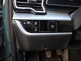 Kia Sportage (2022) Gold 1.6 T-GDI - náhled 21
