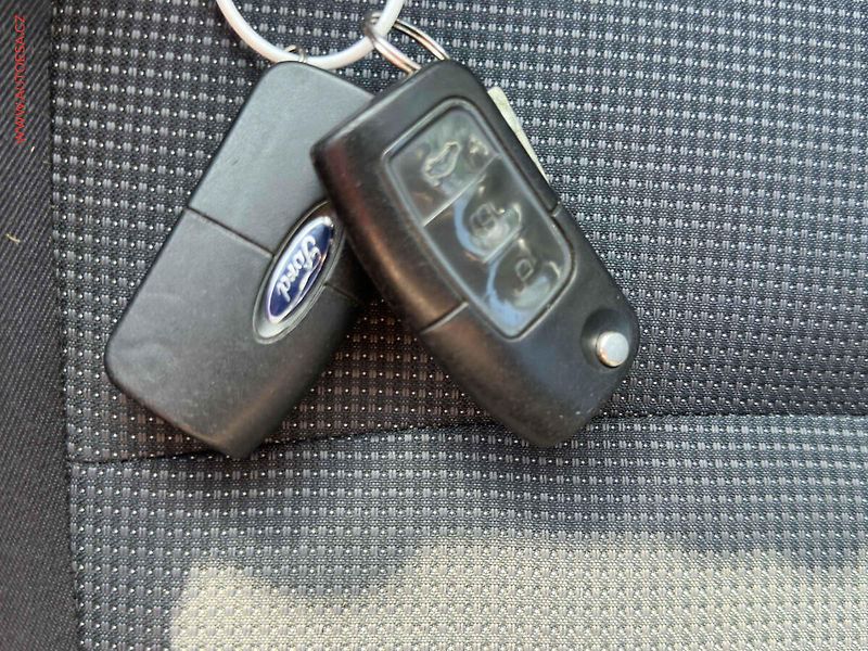 Ford S-MAX (2009) 2.5T, autoAC - fotka 19 z 19