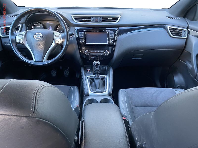 Nissan Qashqai (2016) 1.2 DiG-T, N-Vision, panor - fotka 8 z 18
