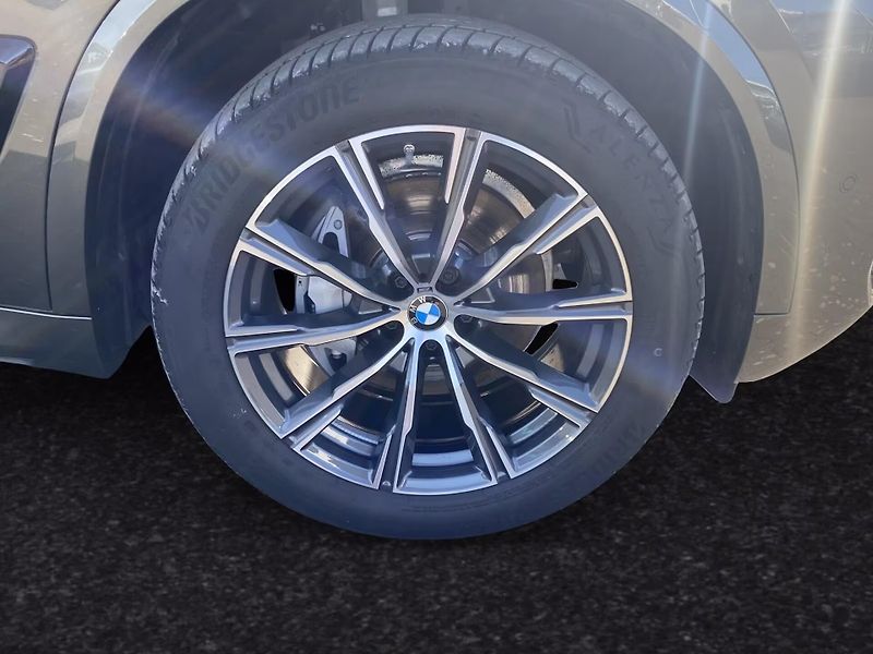 BMW X5 xDrive30d M-Sport HuD 360 Pano - fotka 6 z 14