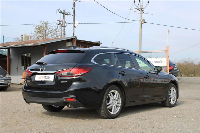 Mazda 6 2,2 D  GO MOTORU, DIG.KLIMA - fotka 5 z 28