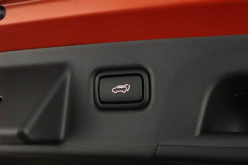 Kia Ceed (2023) 1.5 T-GDI - fotka 14 z 16