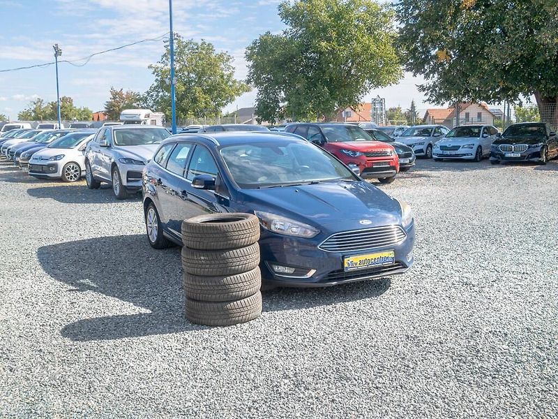 Ford Focus (2015) ČR 1.6D 85KW – PO ROZVODECH - fotka 3 z 43