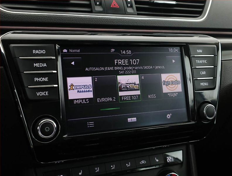 Škoda Superb (2016) Laurin&Klement 2.0 TDI 4x4 - fotka 13 z 17